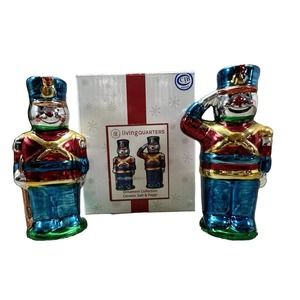 Vintage Living Quarters Salt &‎ Pepper Soldiers Blue Red Green Gold Christmas